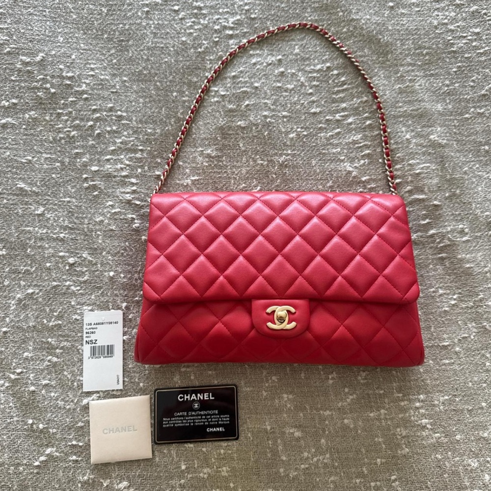 Authentic CHANEL Classic Single Flap Shoulder Bag Red Leather & Gold hardware
